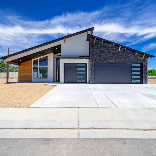 Ivory Glade custom home in Grand Junction, Colorado by Smart Choice RES