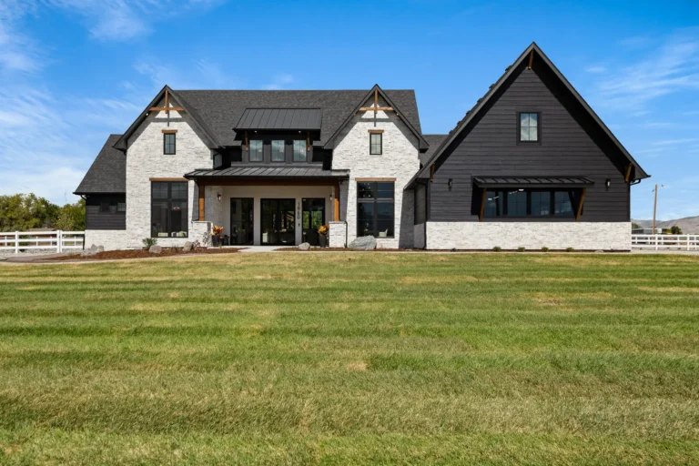 "Back to Black" Custom Home in Fruita, CO by SmartChoice RES
